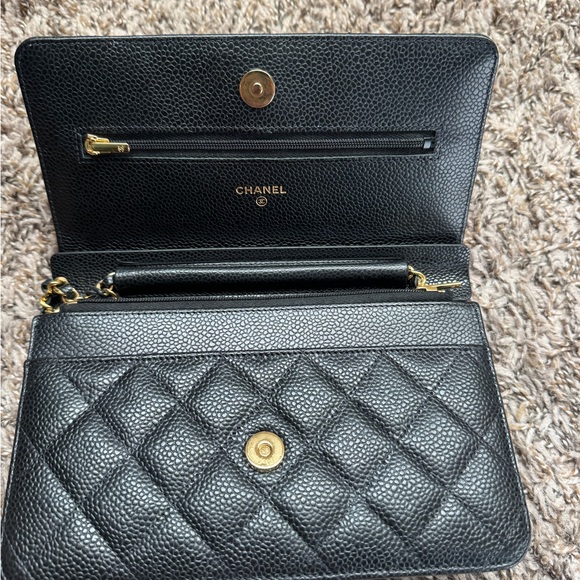 Chanel Wallet on chain classic caviar gold hardware - Picture 8 of 16